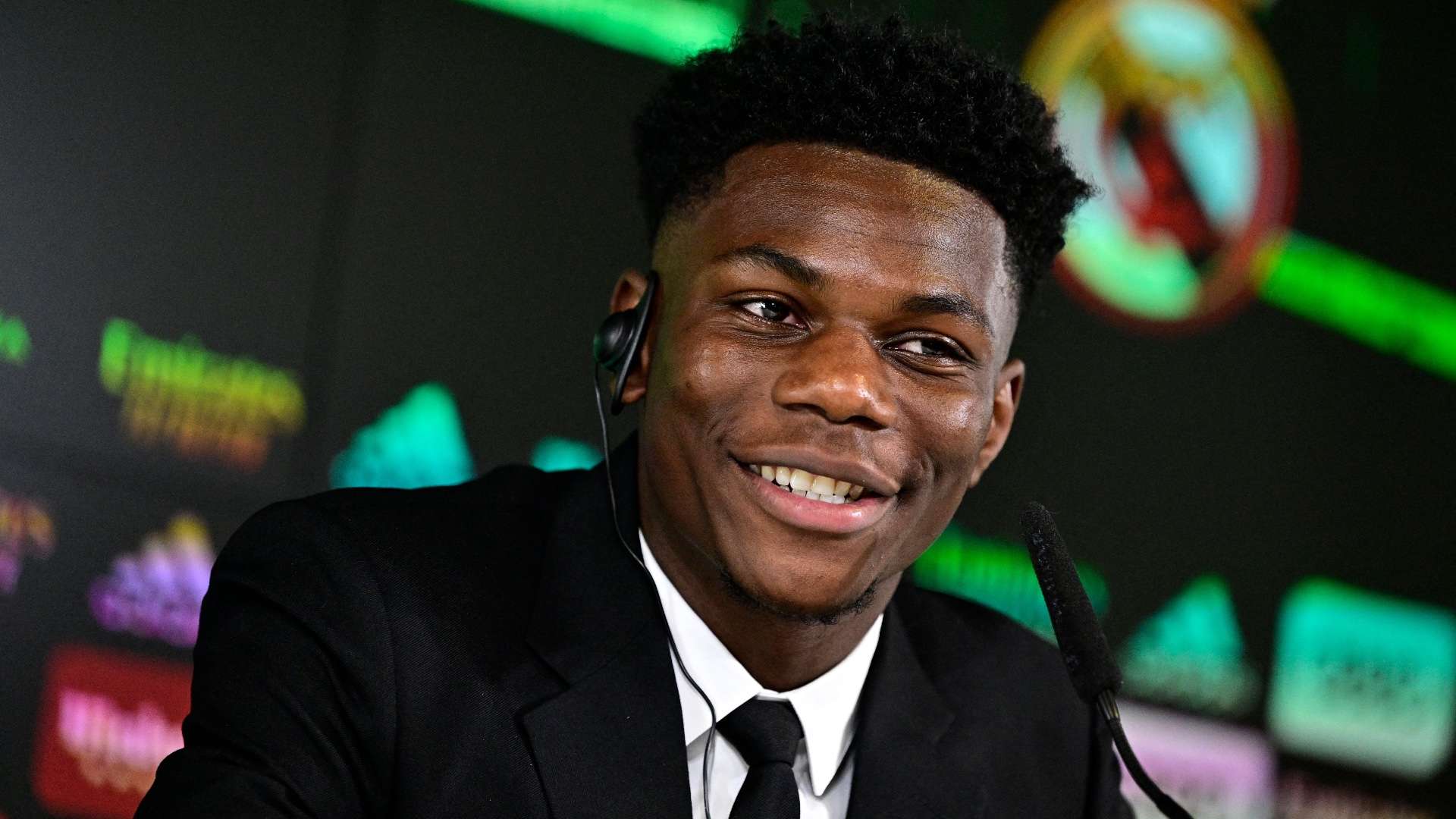 续展示才华 续展示才华