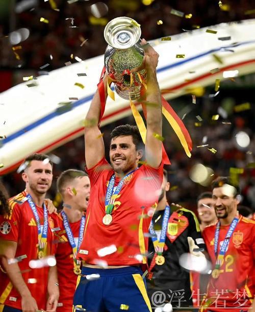 西班牙队末节翻盘问鼎男子水球冠军