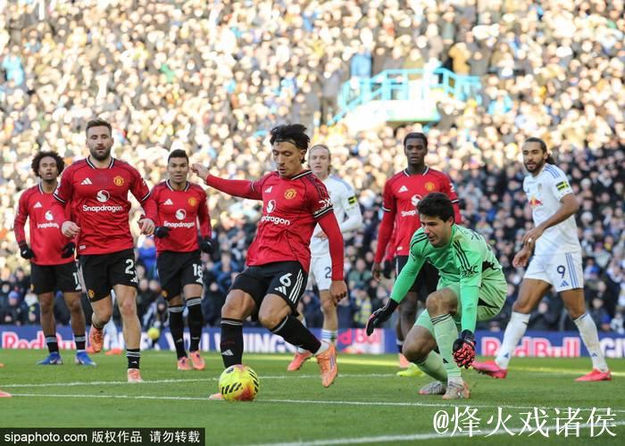 英超-库尼亚建功舍什科错失良机 曼联与利兹联1-1战平 英超-库尼亚建功舍什科错失良机 曼联与利兹联1-1战平